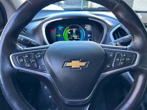 Used 2018 Chevrolet Volt LT w/ Comfort Package FWD image 25