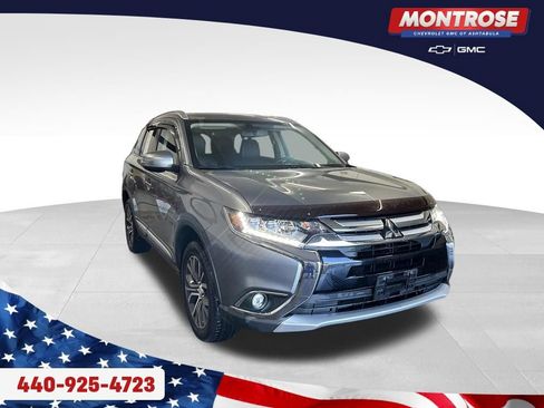 Used 2017 Mitsubishi Outlander GT AWD/4WD image 7