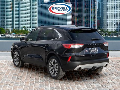Used 2020 Ford Escape Titanium w/ Titanium Premium Package 2.0 AWD/4WD image 7