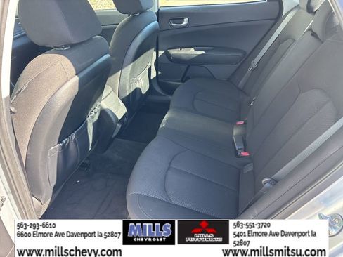 Used 2018 Kia Optima LX FWD image 12