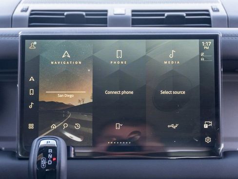 Used 2025 Land Rover Defender 110 Sedona Red Edition image 17