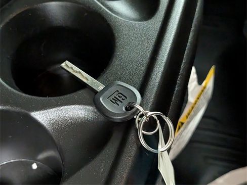 Used 2024 GMC Savana 2500 w/ Driver Convenience Package image 20