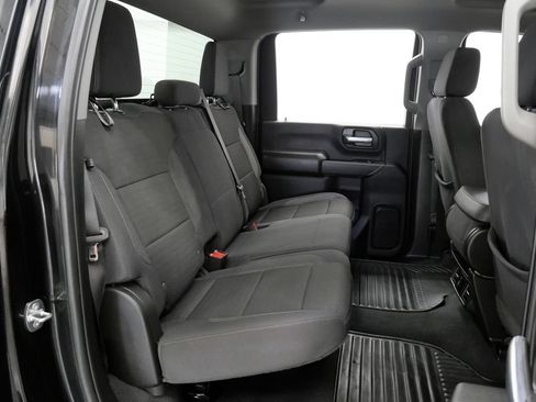 Used 2024 Chevrolet Silverado 2500 Custom w/ Custom Value Package AWD/4WD image 18