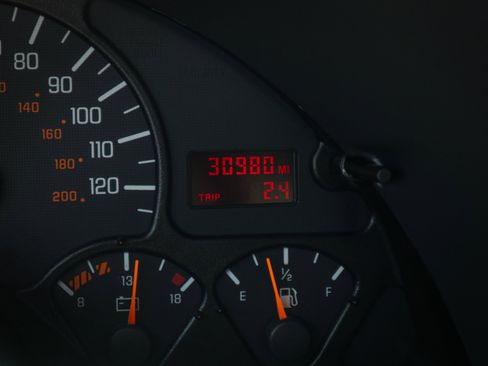 Used 1998 Pontiac Firebird Formula w/ Opt Pkg image 22