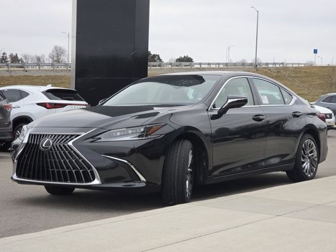 New 2025 Lexus ES 350 Ultra Luxury image 25