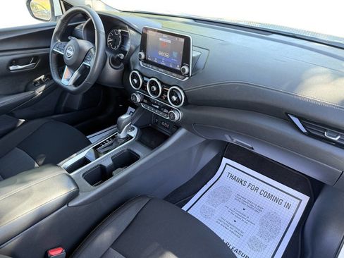 Used 2025 Nissan Sentra SV w/ All-Weather Package image 7