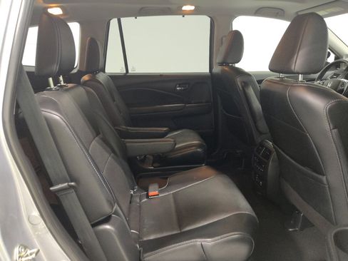 Used 2018 Honda Pilot Elite image 19