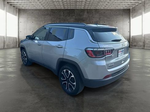Used 2024 Jeep Compass Limited AWD/4WD image 7