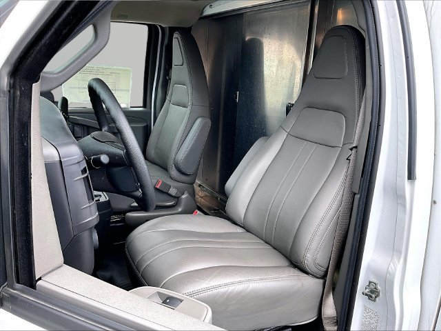 New 2025 Chevrolet Express 3500 w/ Power Convenience Package RWD image 10