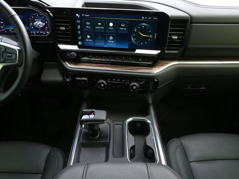 Used 2024 Chevrolet Silverado 1500 RST w/ All Star Edition Plus image 9