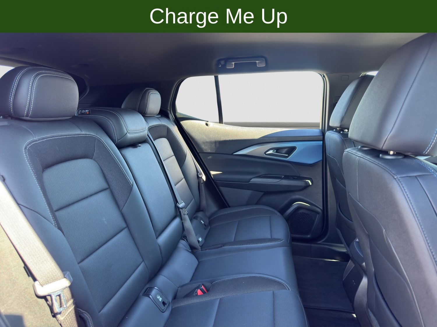 Certified 2024 Chevrolet Equinox EV LT FWD image 18