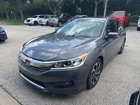 Used 2016 Honda Accord EX-L image 1