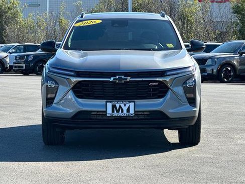 New 2026 Chevrolet Trax RS w/ Sunroof Package FWD image 9