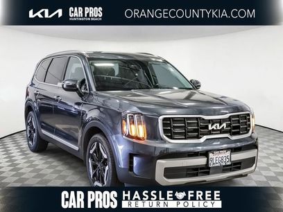 Used 2024 Kia Telluride S w/ S Sunroof Package