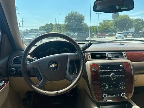 Used 2014 Chevrolet Tahoe LT w/ All-Star Edition RWD image 25
