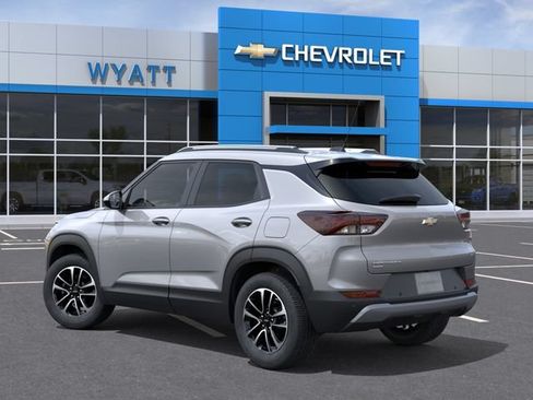 New 2026 Chevrolet TrailBlazer LT w/ Convenience Package AWD/4WD image 3