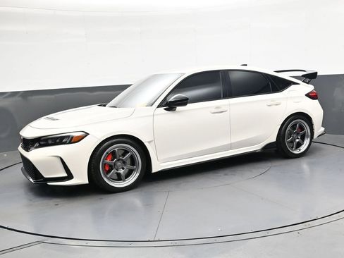 Used 2025 Honda Civic Type R image 7