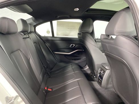 New 2025 BMW 330i xDrive Sedan w/ Premium Package image 28