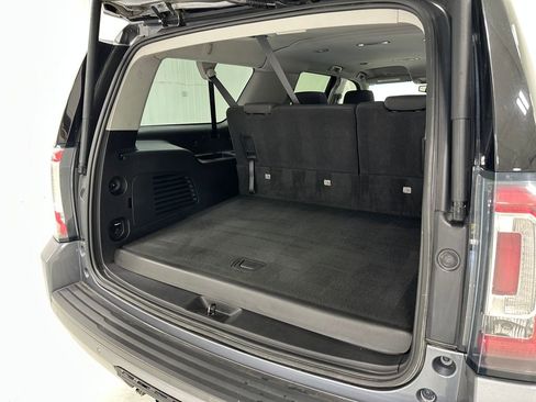 Used 2019 GMC Yukon XL Denali w/ Open Road Package image 17