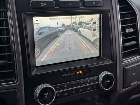 Used 2019 Ford Expedition Max XLT image 20