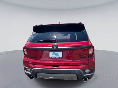 Certified 2022 Honda Passport TrailSport image 5