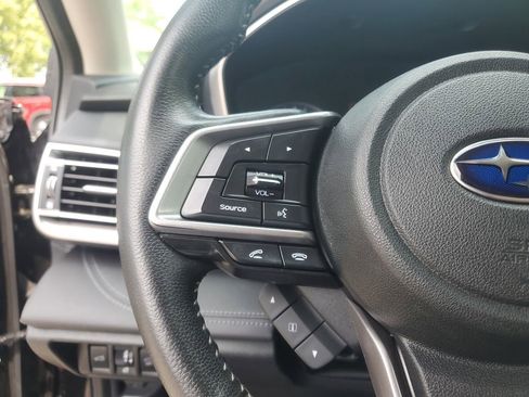 Used 2022 Subaru Outback Limited image 18