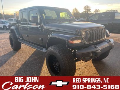 Used 2024 Jeep Gladiator Sport