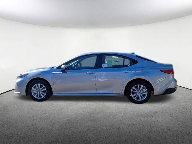 New 2026 Toyota Camry LE FWD image 9