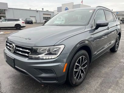 Certified 2021 Volkswagen Tiguan SE w/ Panoramic Sunroof Package
