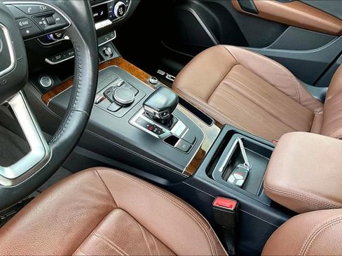 Used 2018 Audi Q5 2.0T Premium w/ Convenience Package AWD/4WD image 14