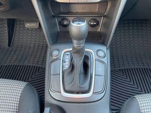 Used 2019 Hyundai Kona SE AWD/4WD image 19