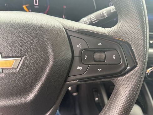 Used 2025 Chevrolet TrailBlazer LS w/ LS Convenience Package image 18