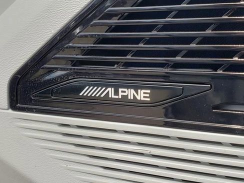 New 2026 Jeep Cherokee Limited image 10