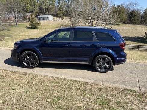 Used 2019 Dodge Journey Crossroad image 5
