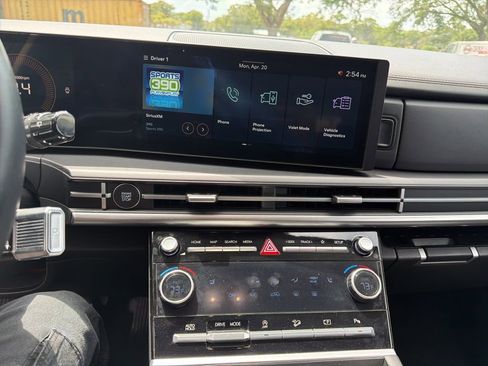 Used 2026 Hyundai Santa Fe SEL FWD image 12