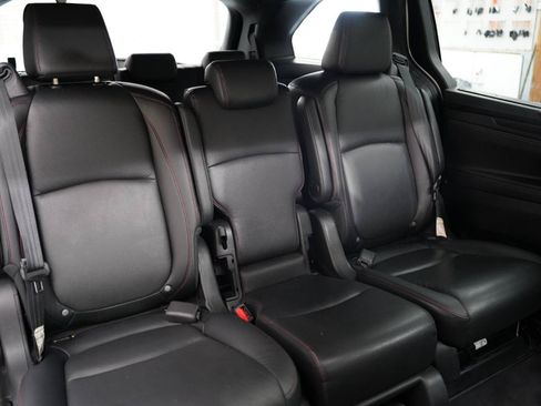 Used 2023 Honda Odyssey Sport image 34