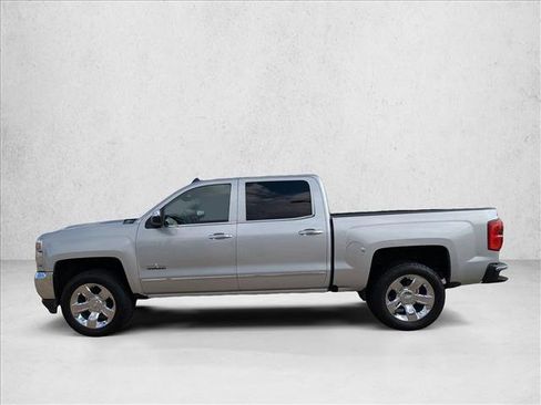 Used 2018 Chevrolet Silverado 1500 LTZ w/ Texas Edition image 8
