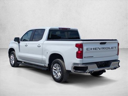 Used 2024 Chevrolet Silverado 1500 LT w/ Z71 Off-Road Package AWD/4WD image 8