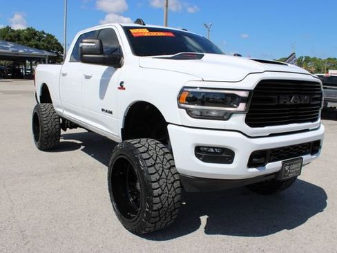 Used 2024 RAM 2500 Laramie w/ Night Edition AWD/4WD image 15