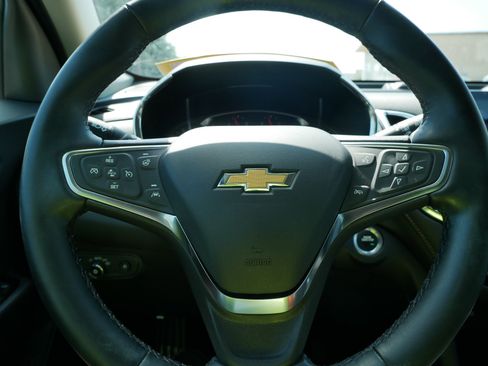Used 2024 Chevrolet Equinox Premier AWD/4WD image 25