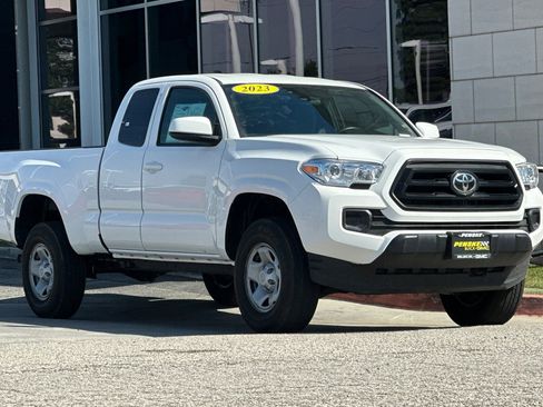 Used 2023 Toyota Tacoma SR image 2
