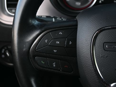 Used 2023 Dodge Charger SXT RWD image 16