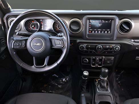 Used 2020 Jeep Wrangler Unlimited Sport S AWD/4WD image 15