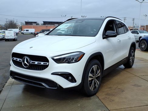 New 2026 Mercedes-Benz GLA 250 4MATIC image 3