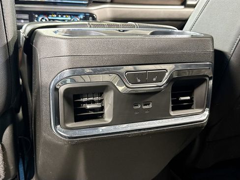 Used 2024 Chevrolet Silverado 3500 High Country w/ High Country Premium Package image 27