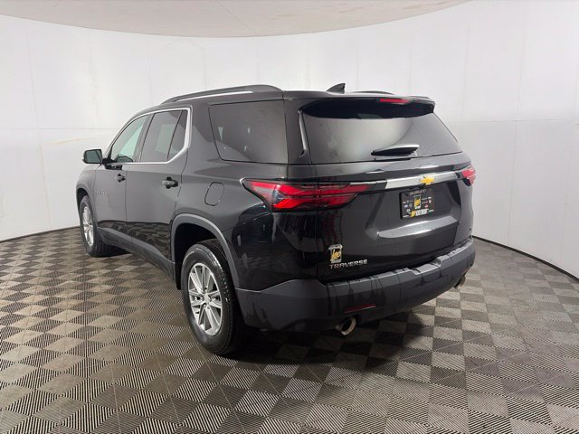 Used 2023 Chevrolet Traverse LT FWD image 5