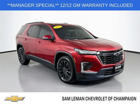 Used 2023 Chevrolet Traverse RS FWD image 1
