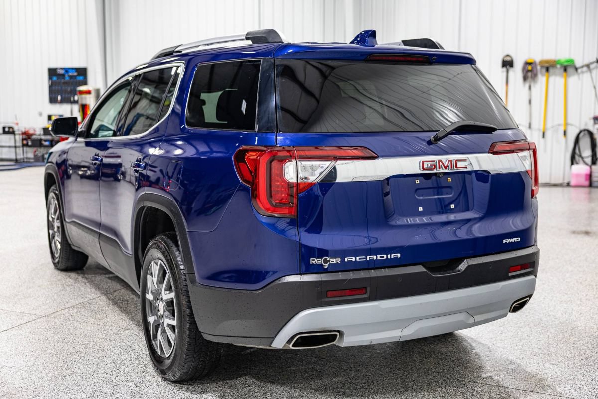 Used 2023 GMC Acadia SLE w/ Infotainment Package AWD/4WD image 3