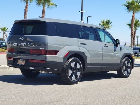 New 2026 Hyundai Santa Fe SE FWD image 4