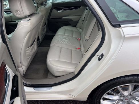 Used 2013 Cadillac XTS Platinum AWD/4WD image 21